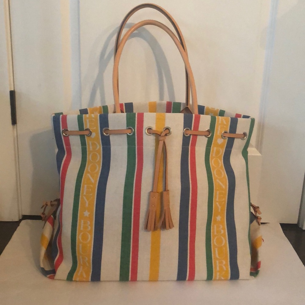 🆕 DOONEY & BOURKE Striped Beach Bag / TOTE